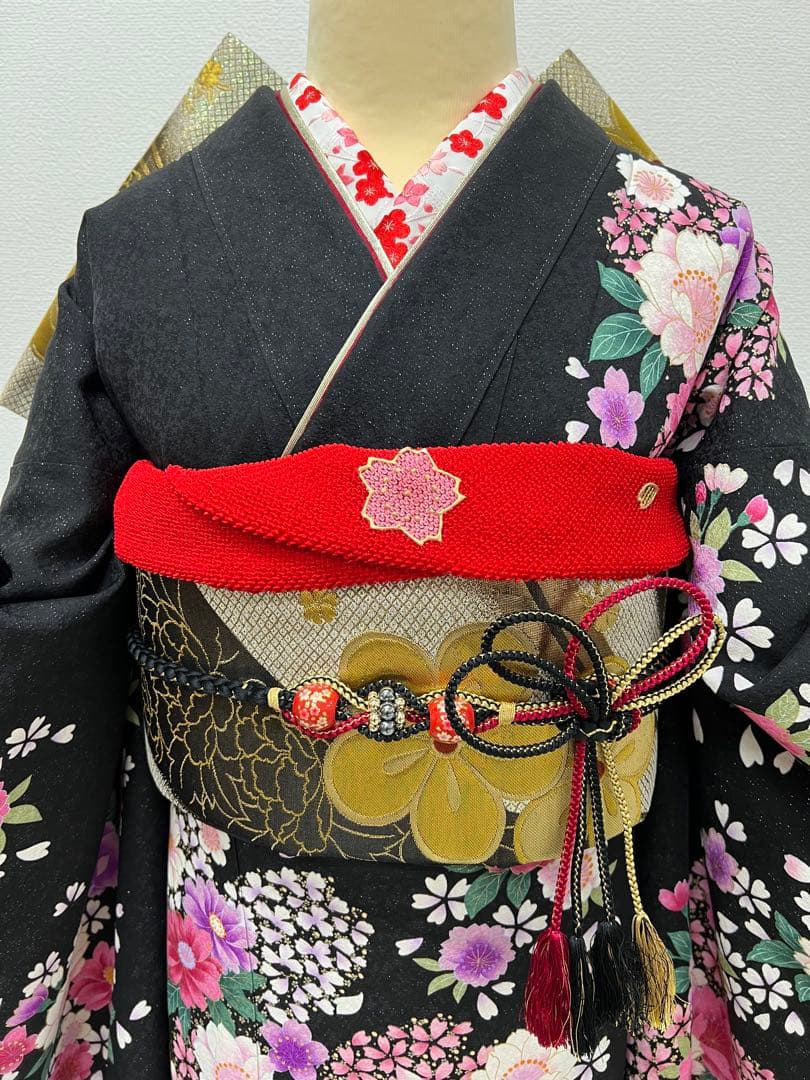 振り袖　フルセット　長襦袢　黒地　成人式　金彩加工　刺繍入り　銀通し　810