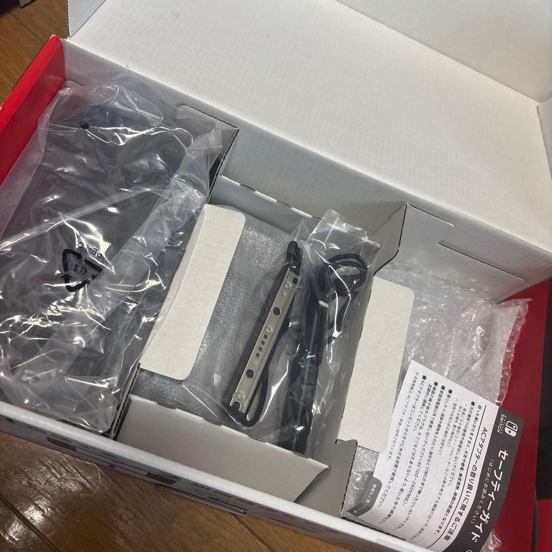 Switch 本体　グレー