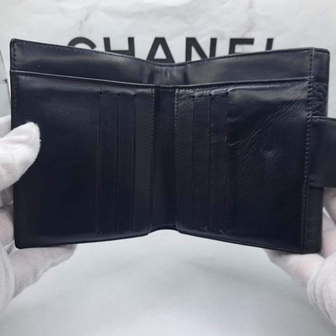 CHANEL　アイコンライン　ブラック　三つ折り財布　財布