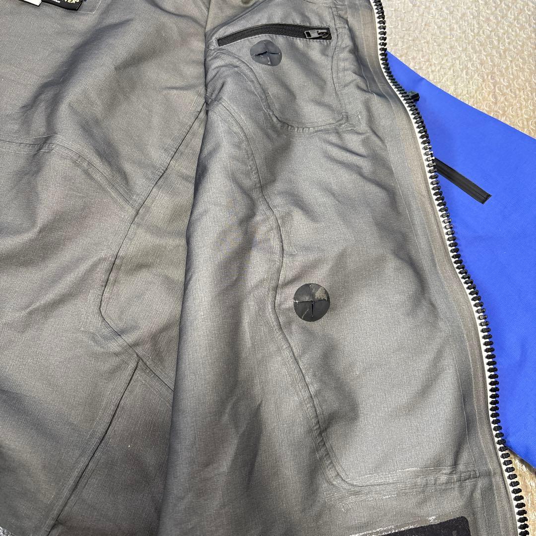 BURTON ak GORE-TEX スノーボードウェア　メンズ　XSサイズ