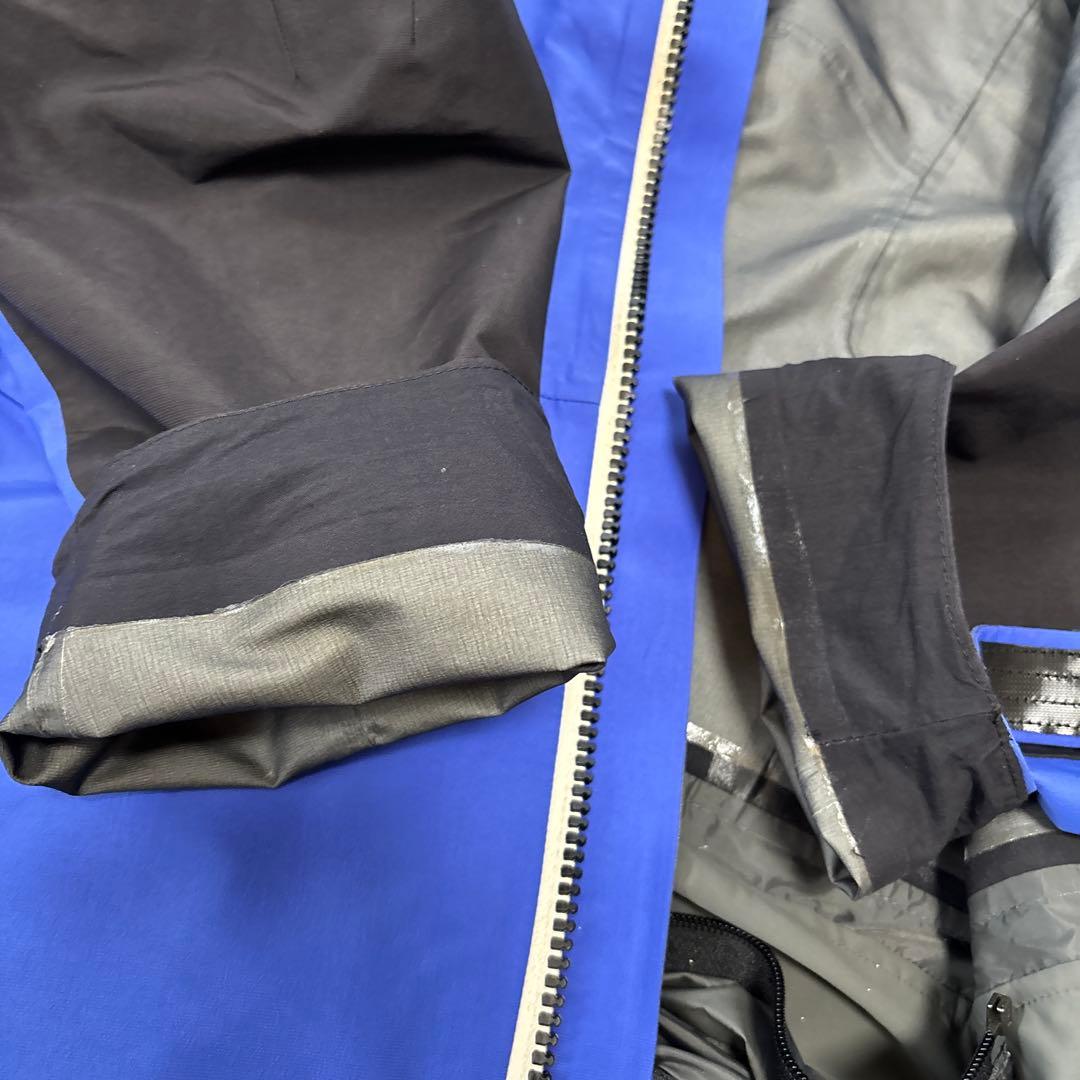 BURTON ak GORE-TEX スノーボードウェア　メンズ　XSサイズ