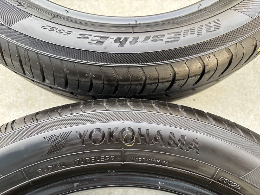 ほぼ新品 ほぼ25年製 バリ山 ブルーアース ES32 165/55r15 4本