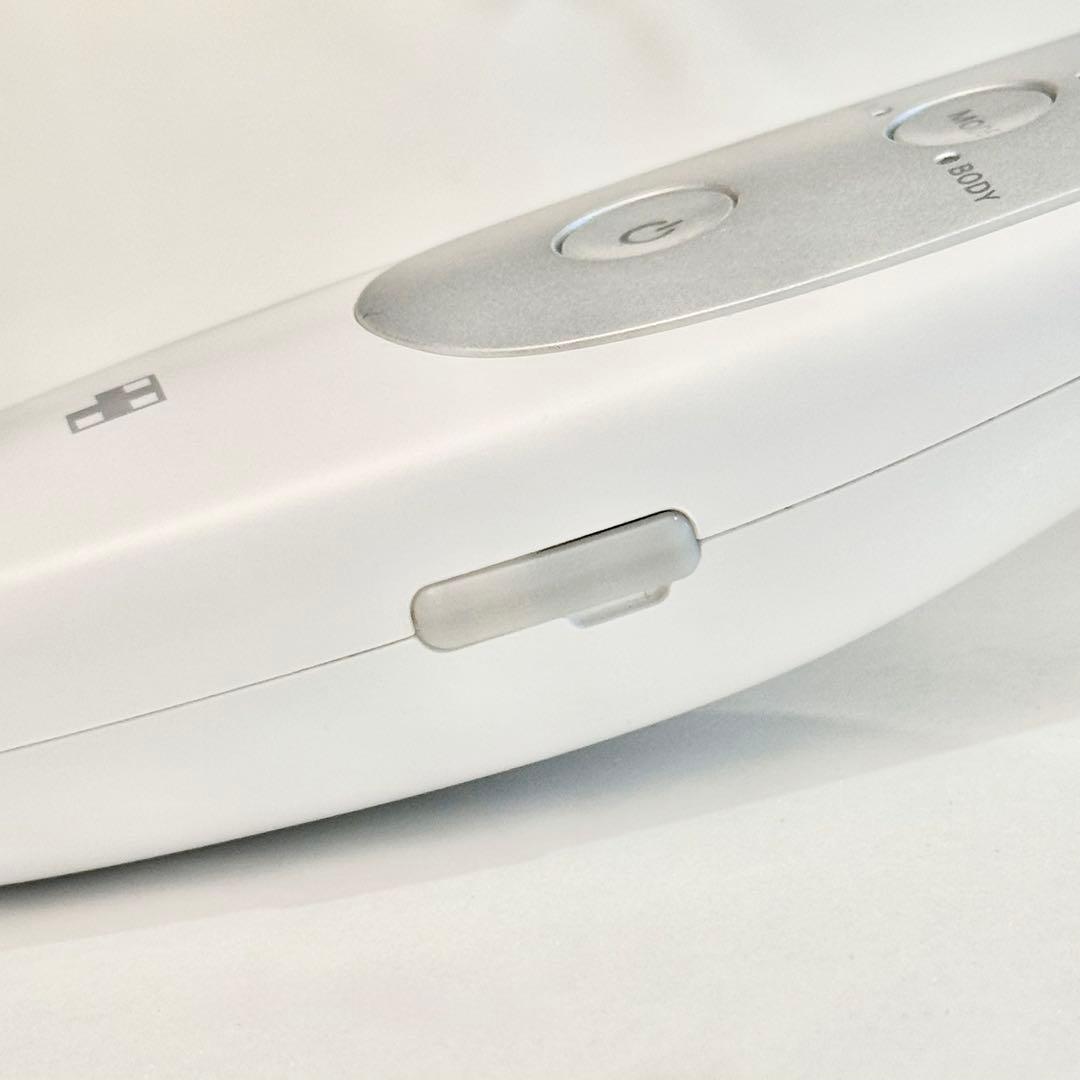 メディキューブ AGE-R DERMA EMS SHOT 本体
