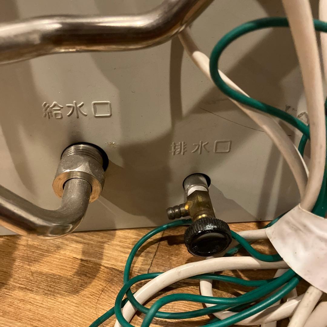 inax 小型電気温水器　EHP-13R