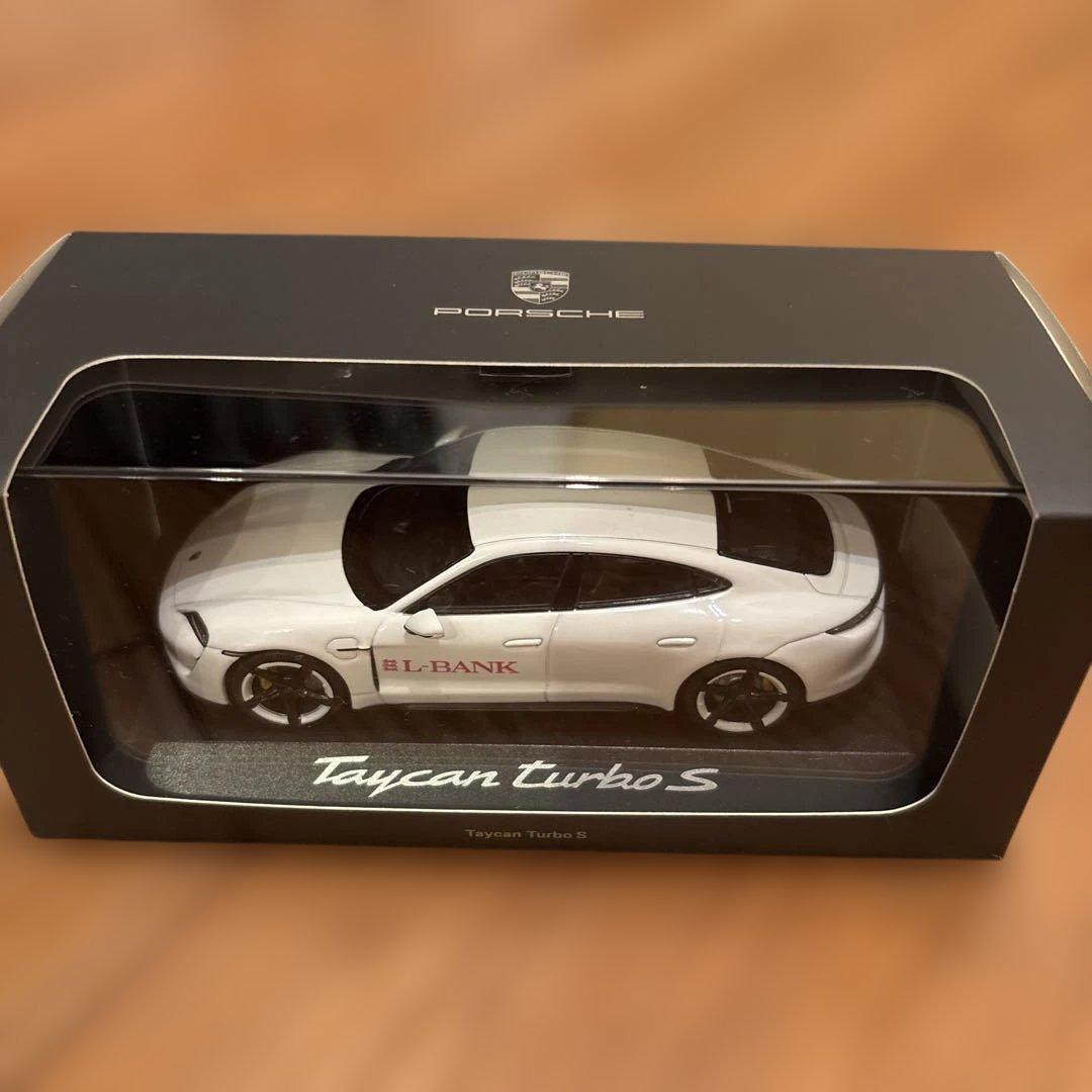 【希少】ミニチャンプス 1/43 ポルシェ タイカン ターボS L-BANK別注