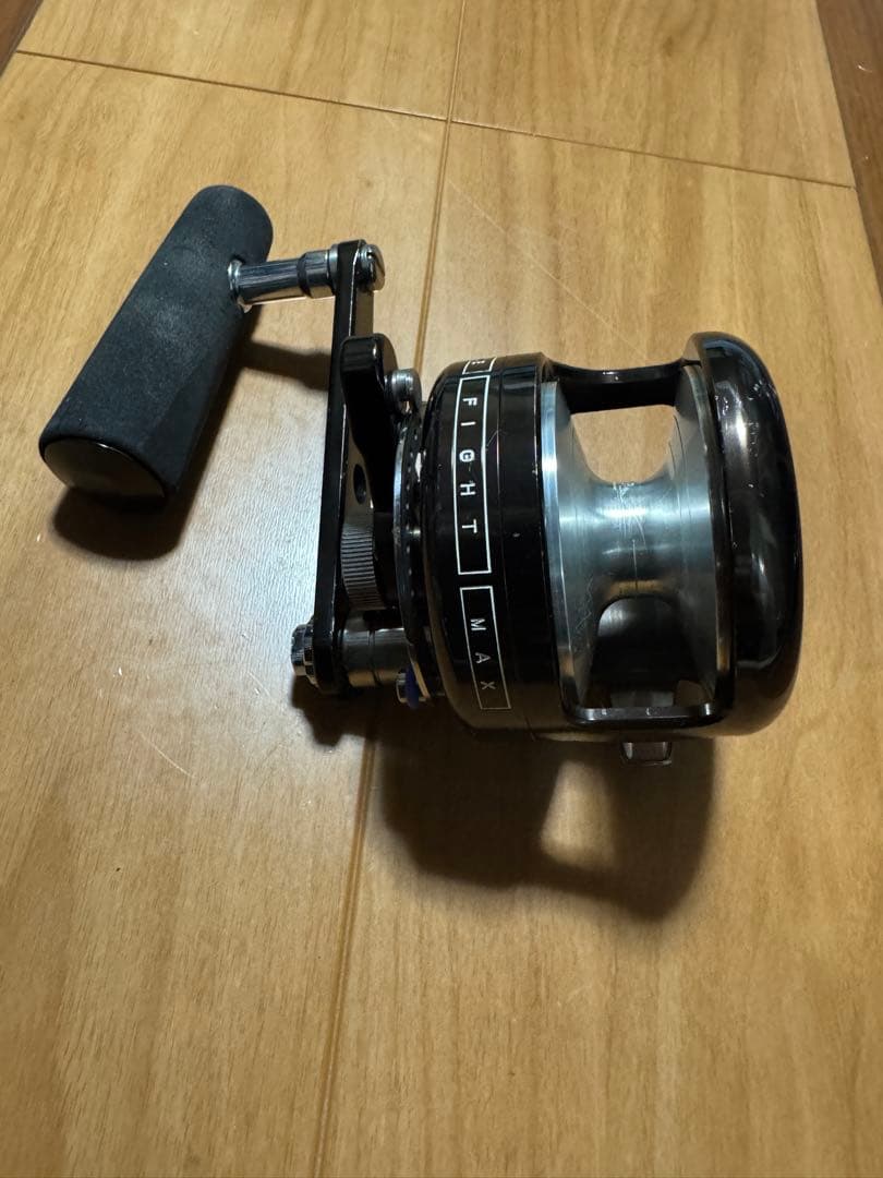 最終値下げ☆Marfix C3-RH リール　マーフィックス　ジギング
