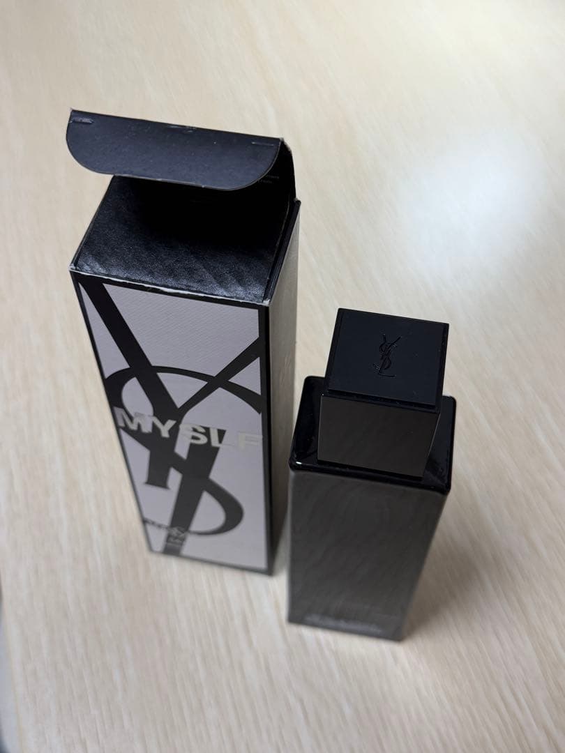 YSL MYSLF オードパルファム 60ml大阪の心斎橋OPAで購入しました。