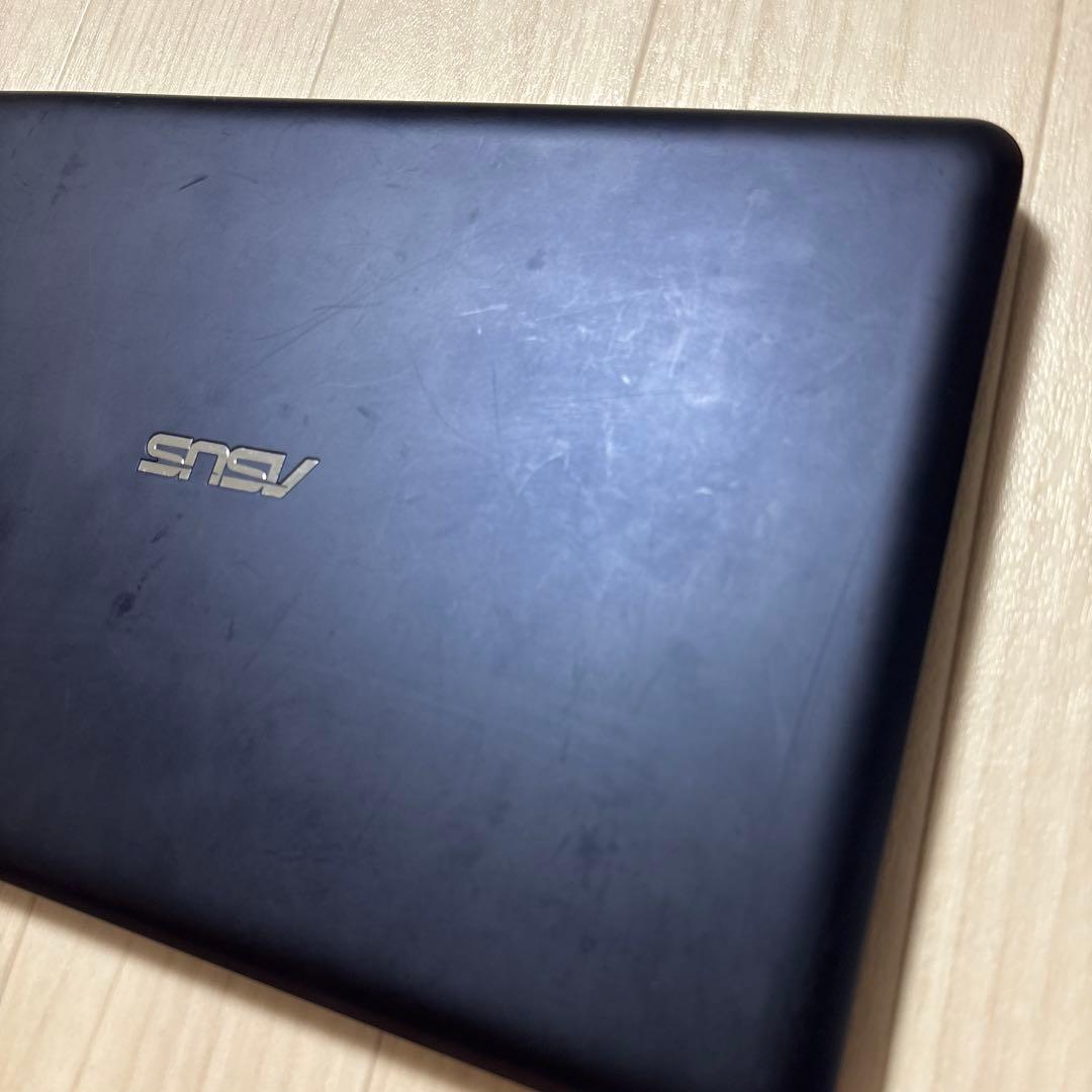 ケース付属ASUS ノートPC Intel 日本語配列　ASUSノートパソコン