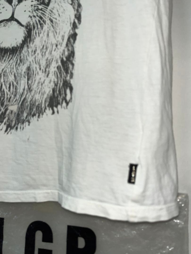 L.G.B. ライオングラフィックプリント Tシャツ