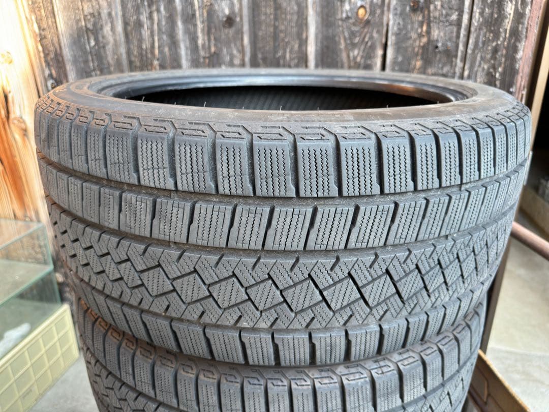 _とと_　ピレリ アイスゼロアシンメトリコ 245/40R18 4本