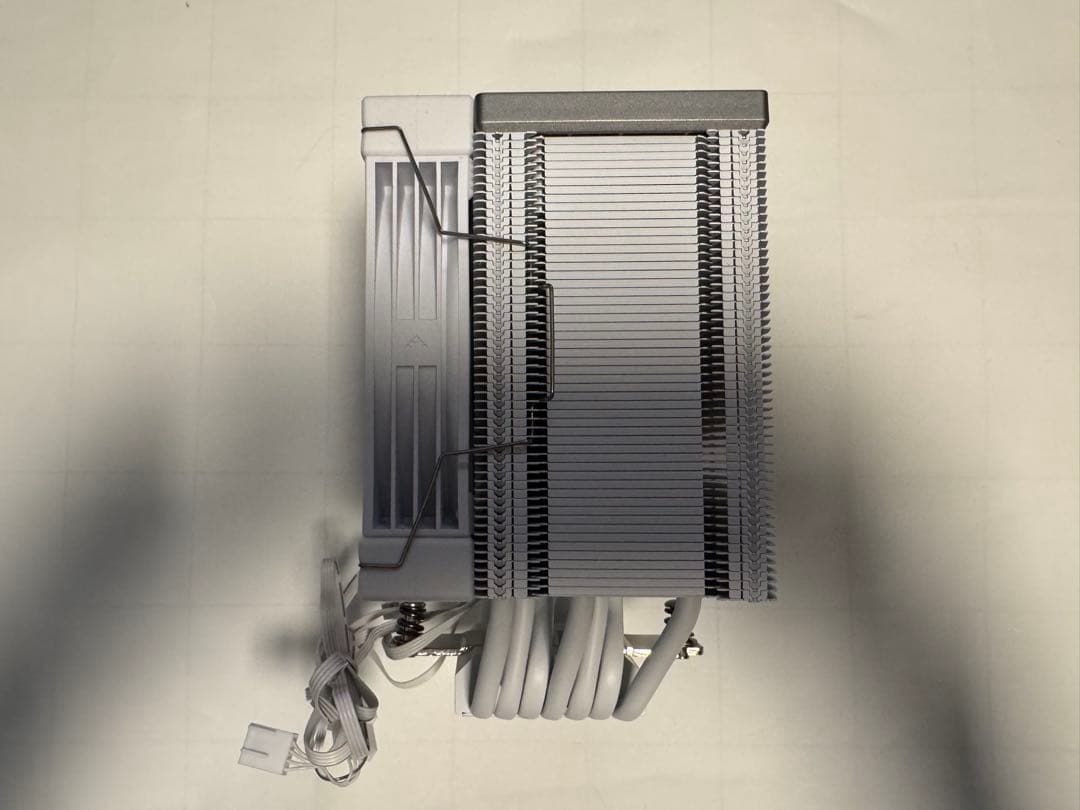 PC用ファン・クーラー Deepcool AK700 Digital WH