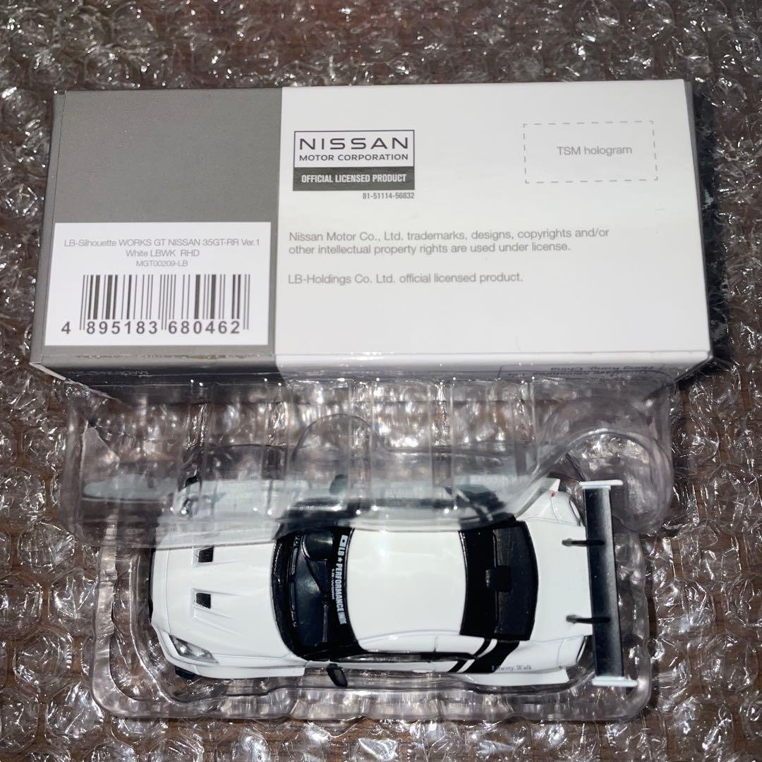 MINI GT 1/64 LB-シルエット 35GT-RR ホワイト