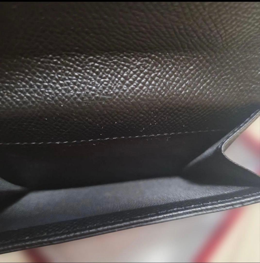 Salvatore Ferragamo ブラック 二つ折り財布　新品