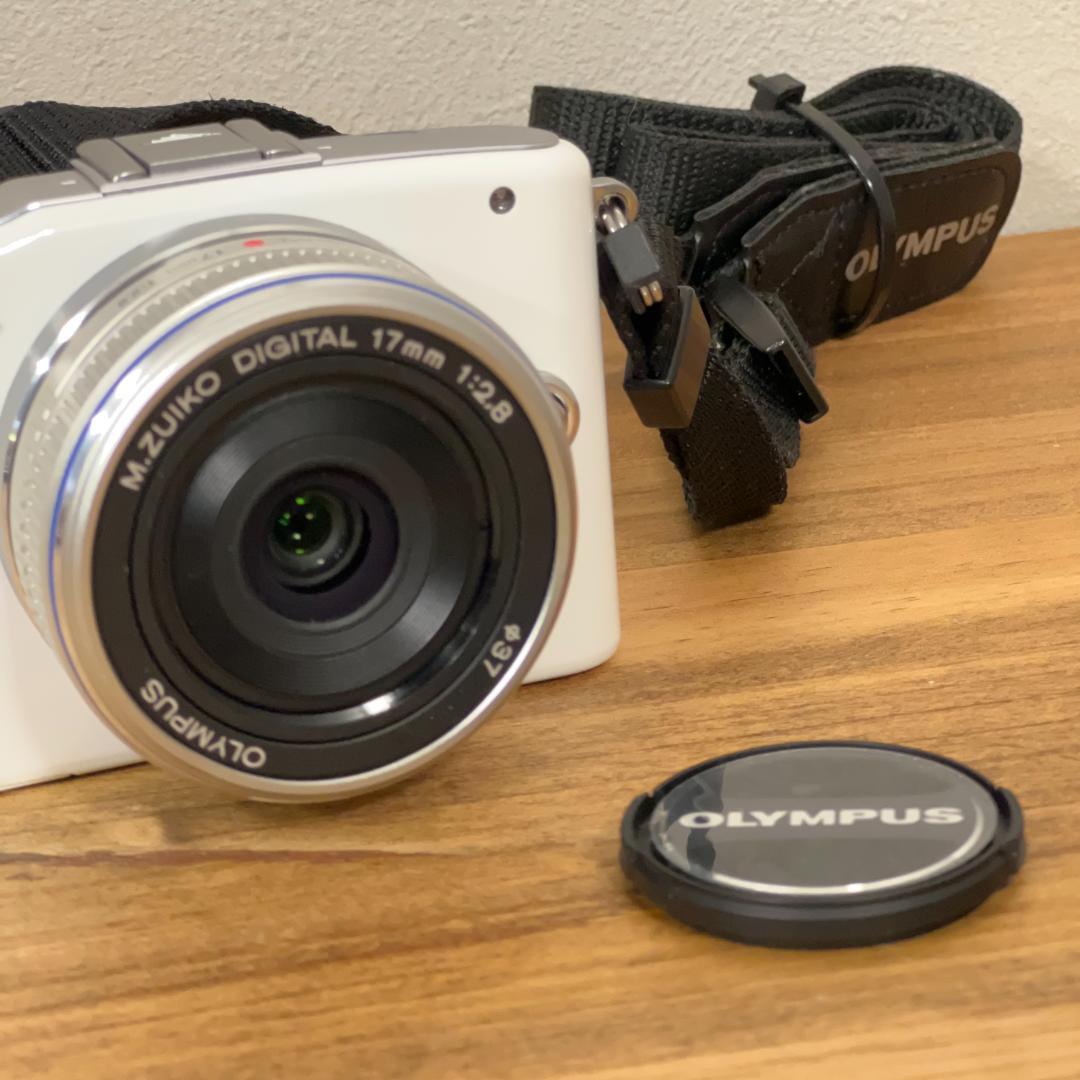 動作確認済 OLYMPUS E-PM1 ダブルレンズセット ミラーレス一眼