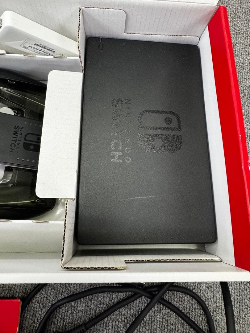 Nintendo Switch 本体 HAC-001任天堂