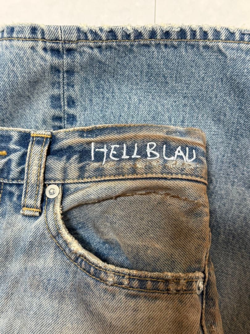 あのちゃん HELLBLAU ダメージデニムパンツ（BLUE）