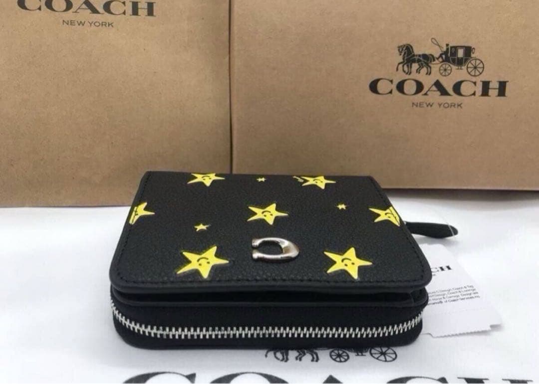 新品未使用　COACH コーチ　星柄 ブラック 二つ折り財布　財布
