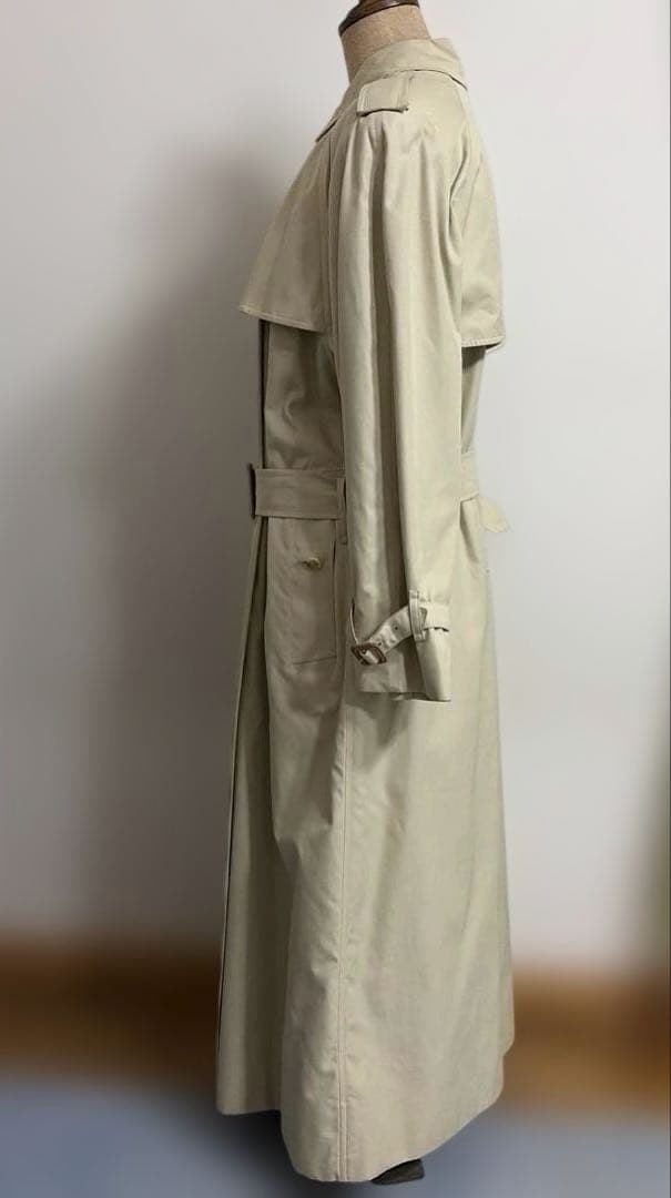 [BURBERRY美品] ベージュ ダブルブレスト トレンチコート(ライナー付)