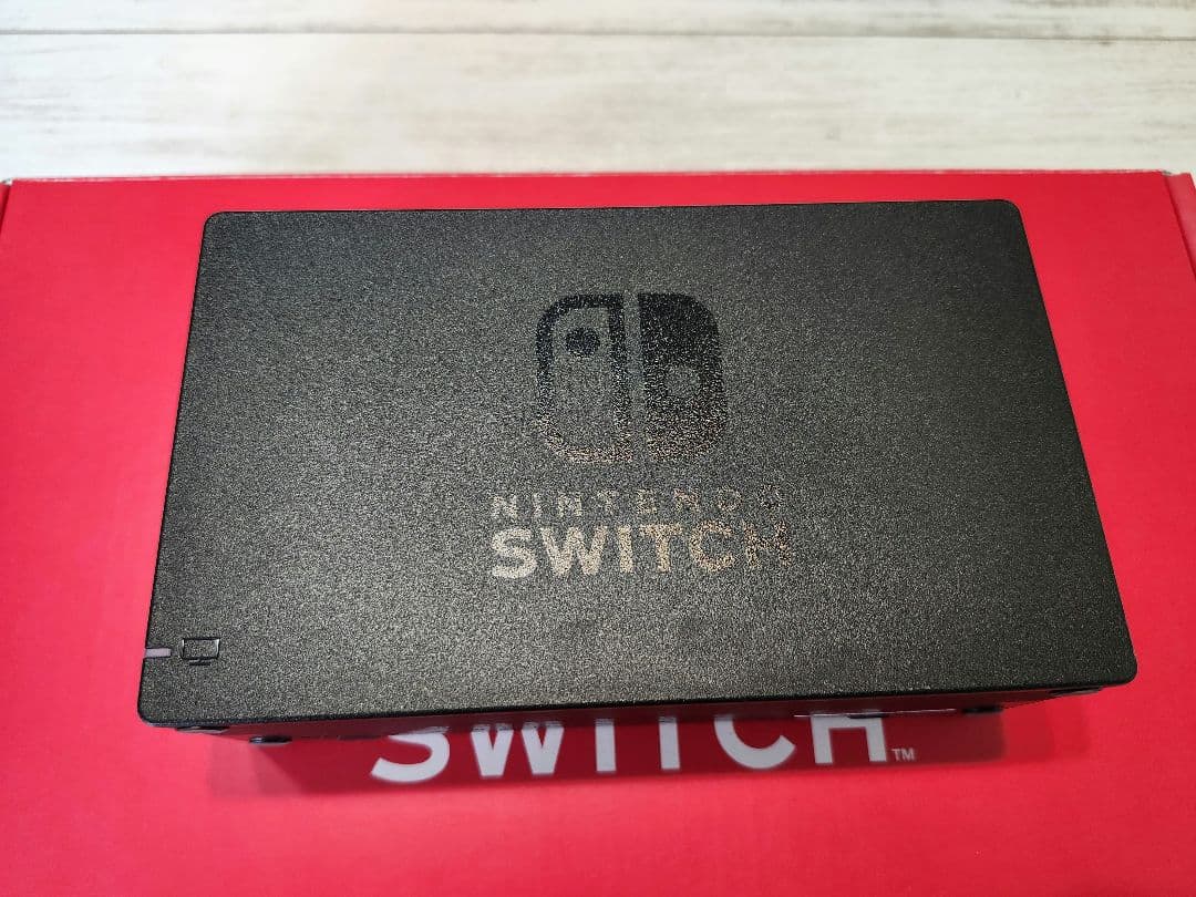 【美品】Nintendo Switch 付属品完備 任天堂 スイッチ 本体