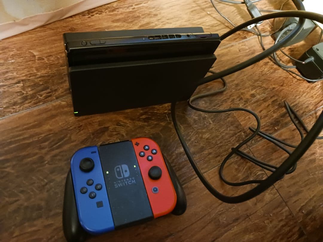 Nintendo Switch　本体セット動作確認済み 中古品