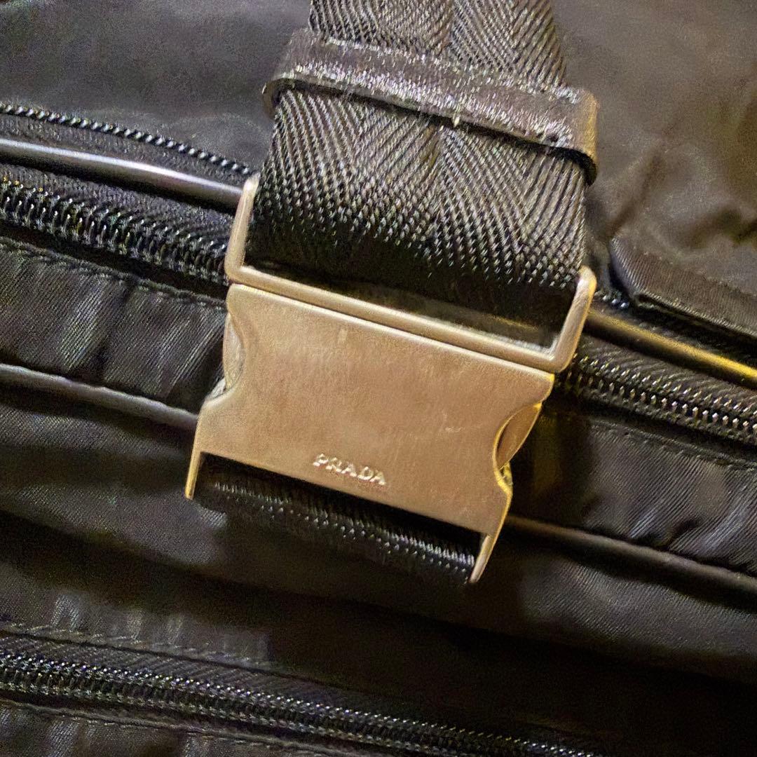 PRADA ブラック ボストンバッグ　ナイロン
