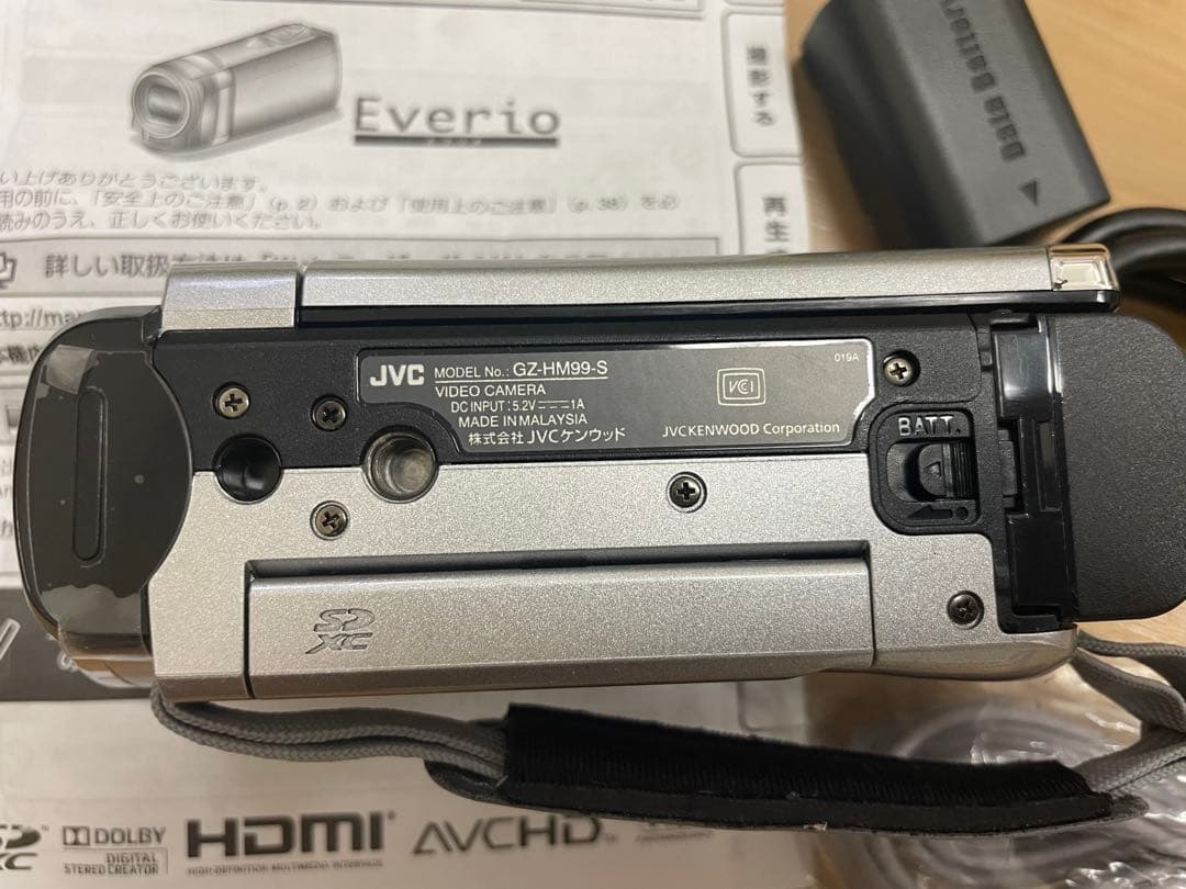 動作確認済み　JVC Victor Everio GZ-HM99 ビデオカメラ