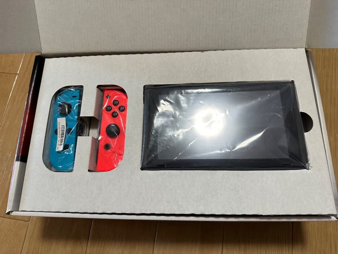 Nintendo Switch 本体＋Proコン＋Joy-Con追加セット