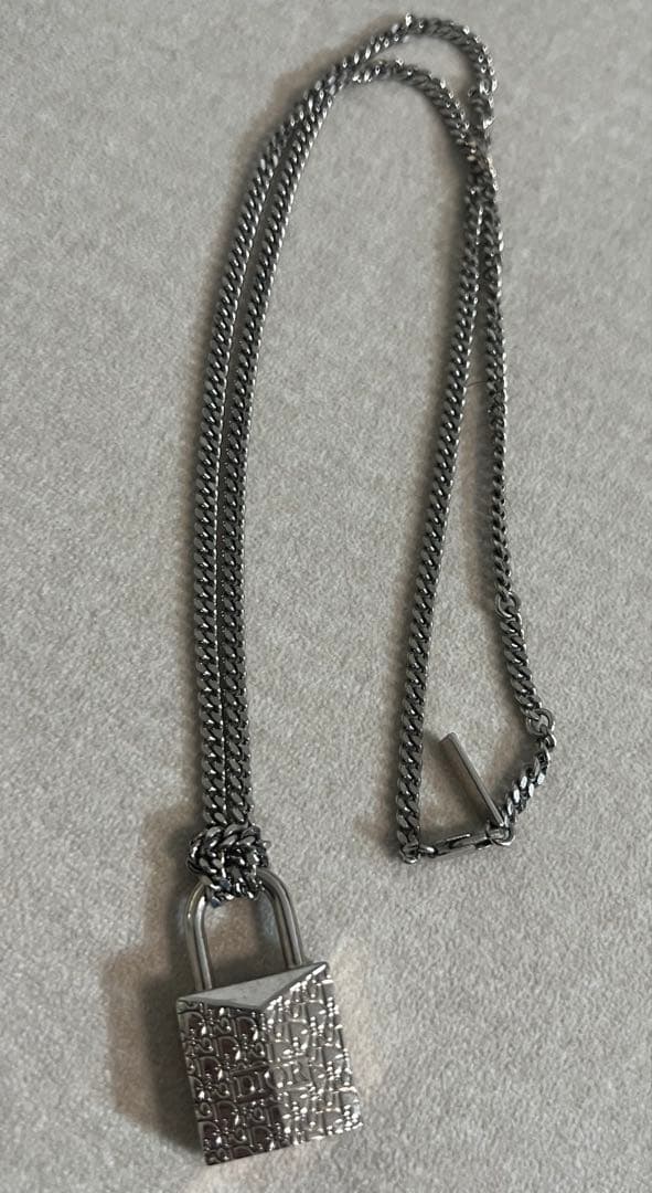 【美品】Diorオブリーク パドロック ネックレス　南京錠