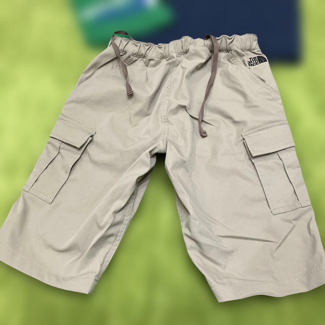 THE NORTH FACE Tシャツ2枚とショートパンツセット 140
