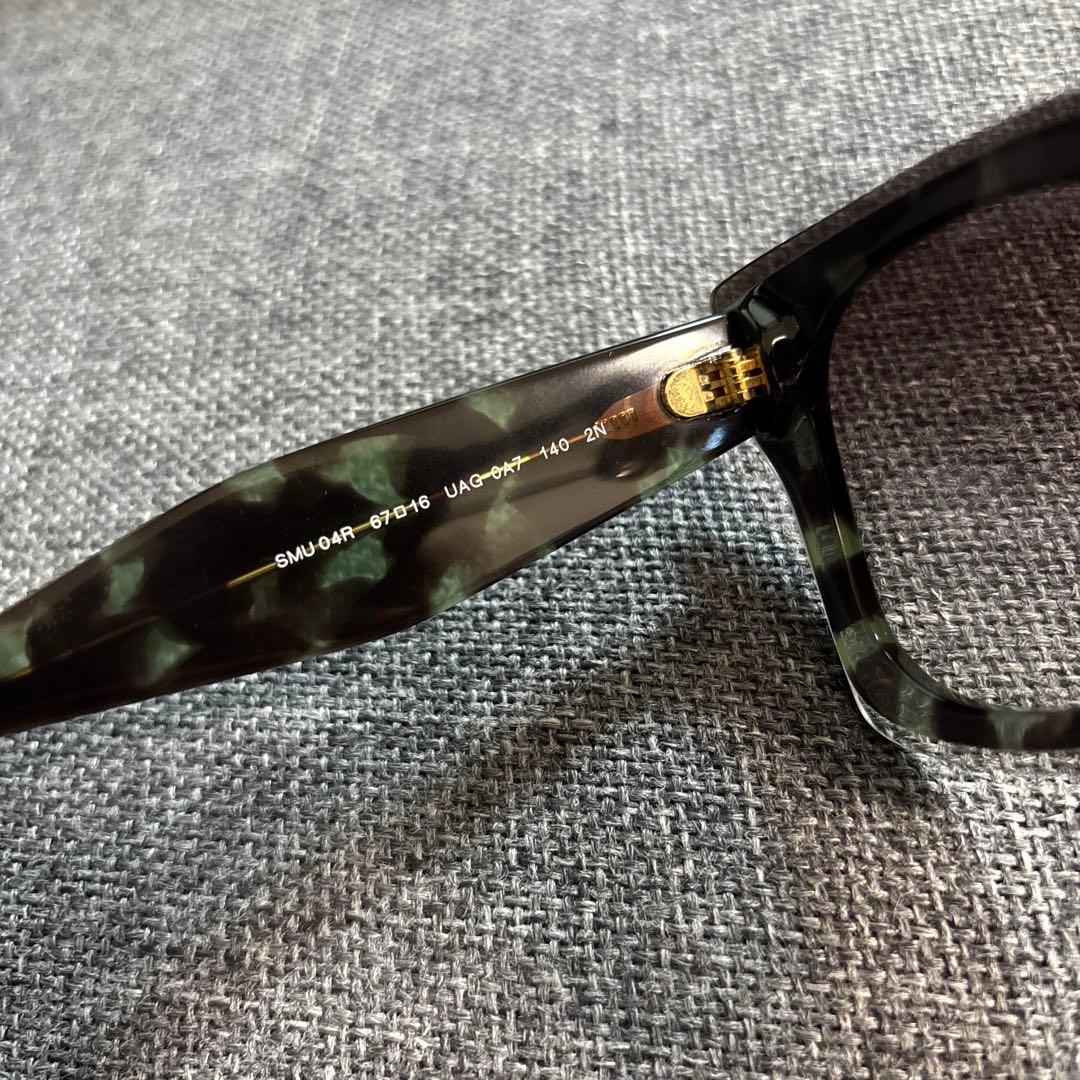 美品　MIU MIU サングラス リヴィール スクエア SMU04R