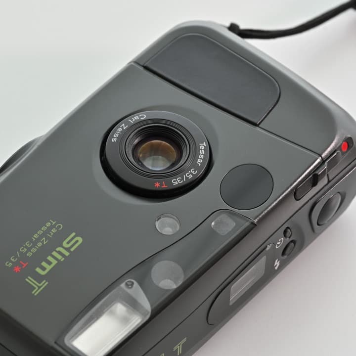フィルムカメラ KYOCERA Slim T Carl Zeiss Tessar 35mm