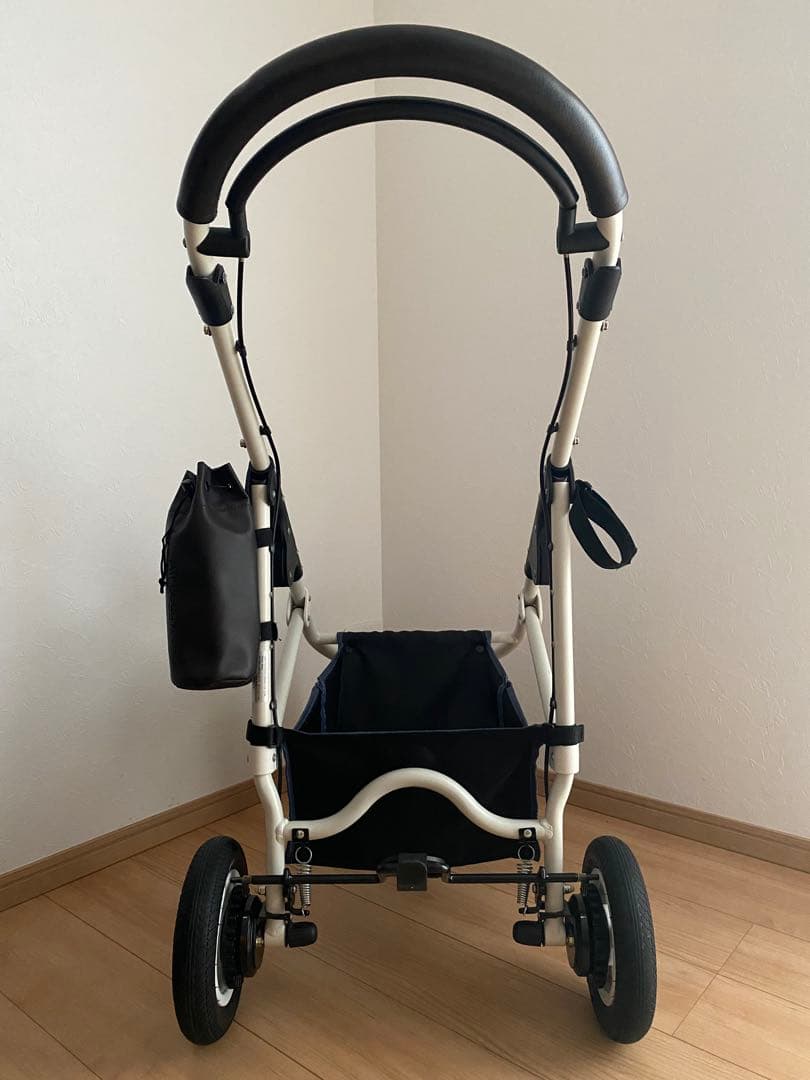 【美品】エアバギー ホワイト×ブラウン AIRBUGGY フレームのみ