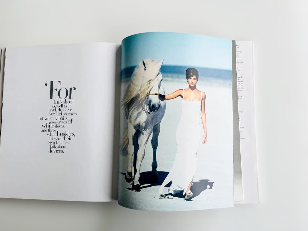 アート・デザイン・音楽 TALKING FASHION SARA JANE HOARE