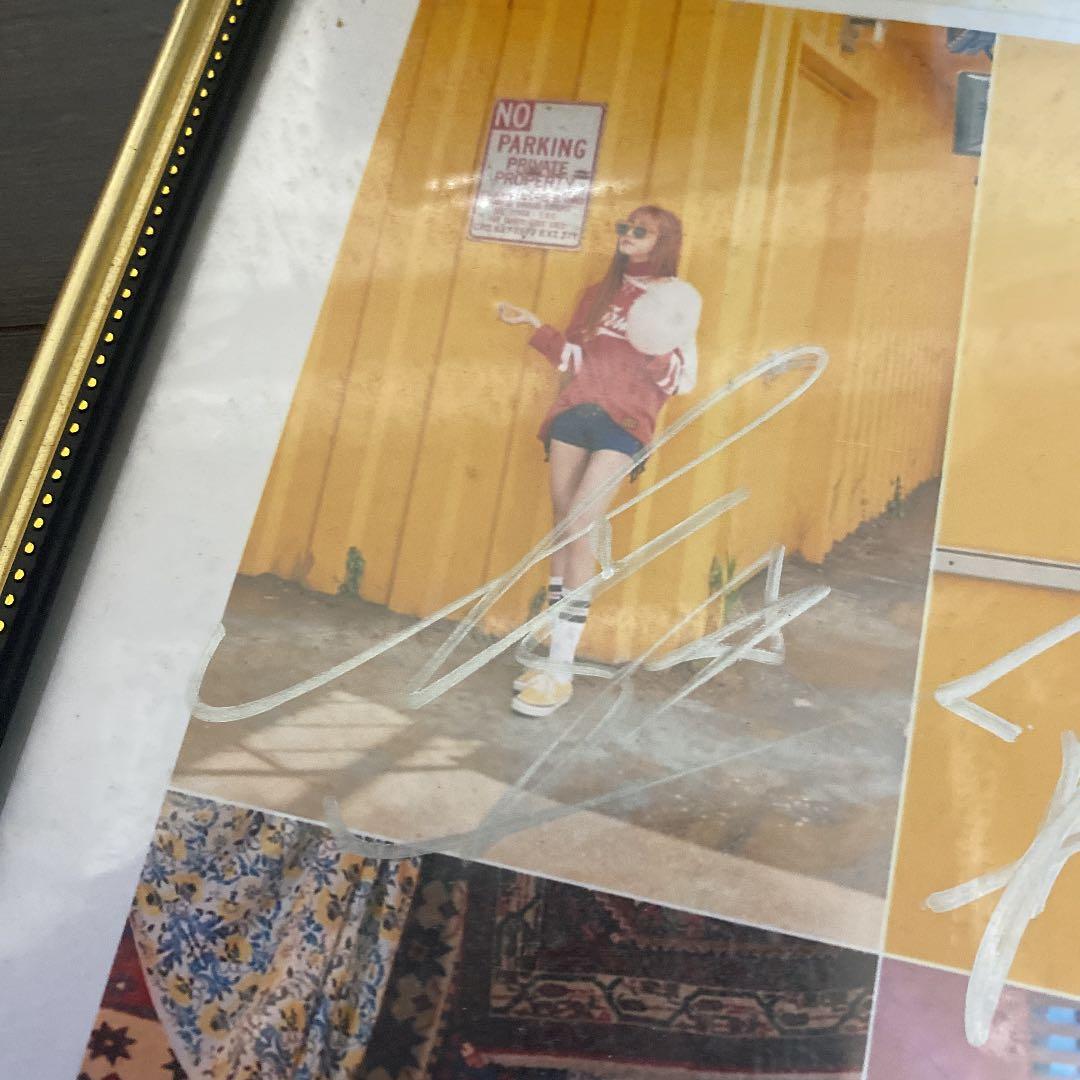 blackpink メンバー全員　直筆サイン　銀色マーカー