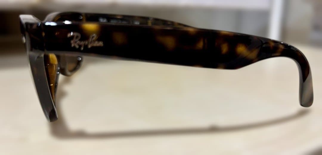 **ヤマ **Ray-Ban（レイバン）フォールディング ウェイファーラ