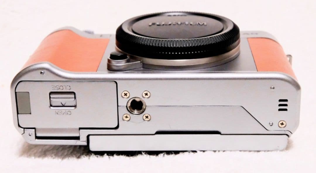 富士フイルム FUJIFILM X-A5 ブラウン ボディのみ
