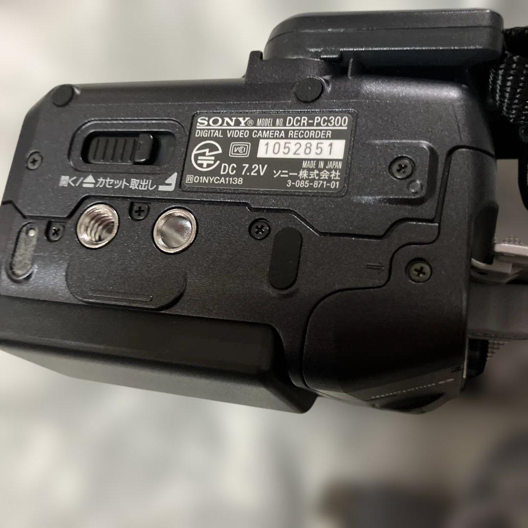 SONY ハンディカム DCR-PC300K　ジャンク品