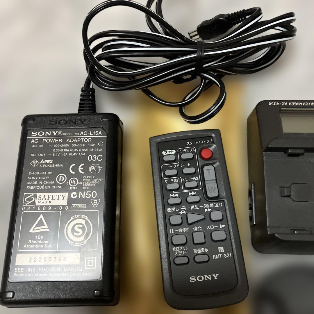 SONY ハンディカム DCR-PC300K　ジャンク品
