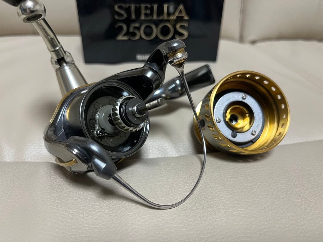 リール 04 STELLA 2500S