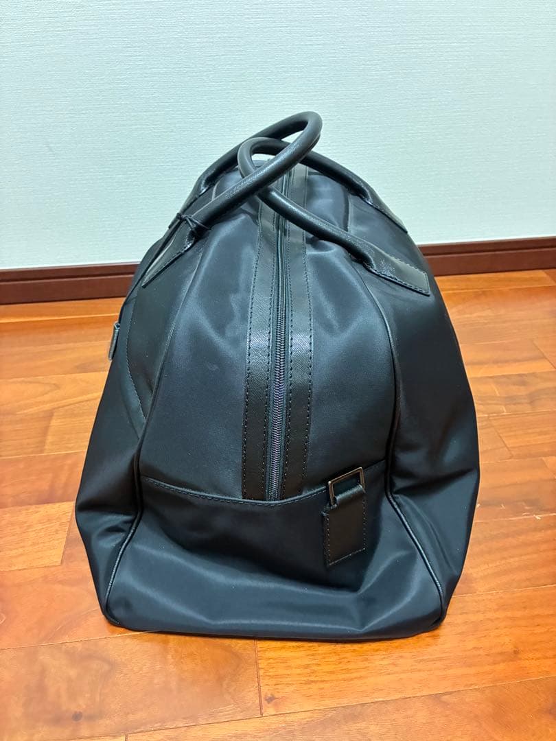 【新品 未使用品】FURLA UOMO フルラ ボストンバッグ　ストラップ付き