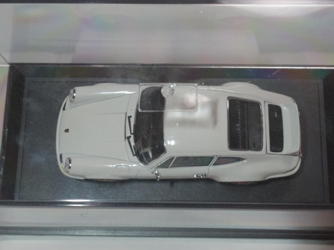 ミニカー EBBRO PORSCHE 911 CARRERA RS (1973)