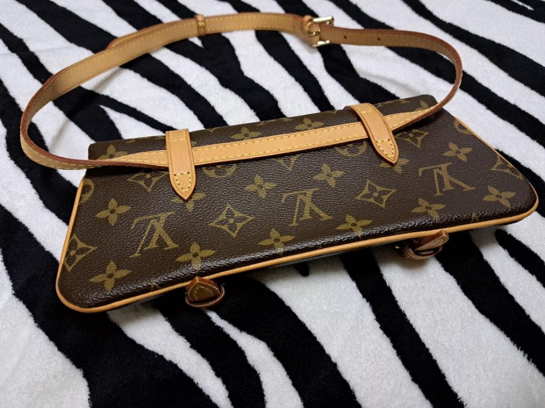 LOUIS VUITTON ボディバッグ モノグラム