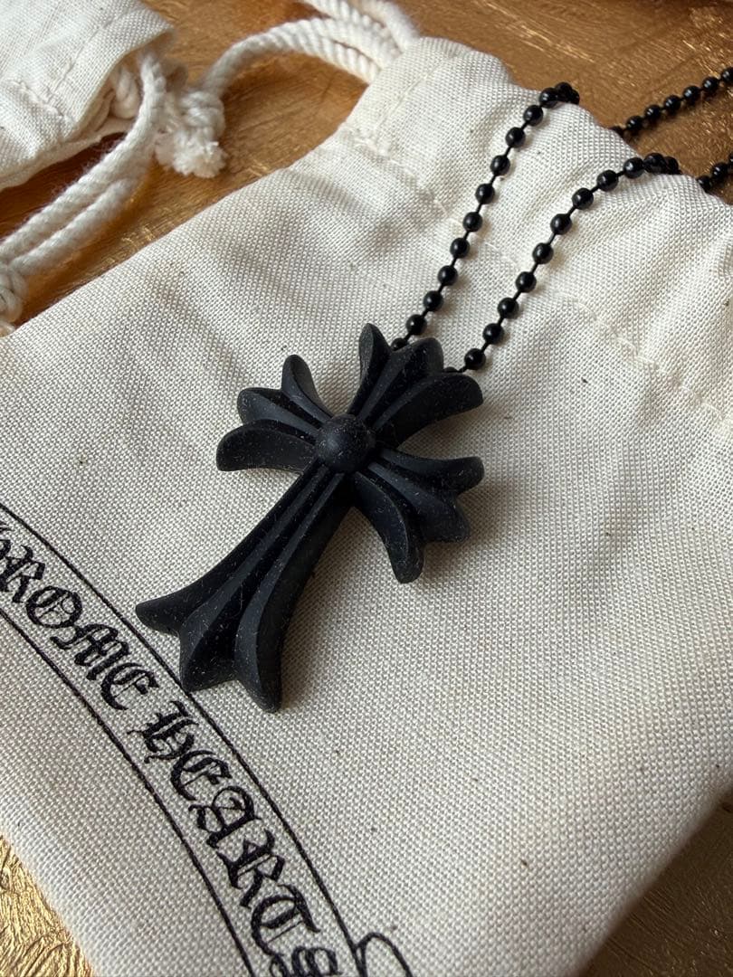 CHROME HEARTS クロムハーツ シリコンCHクロスネックレス ブラック