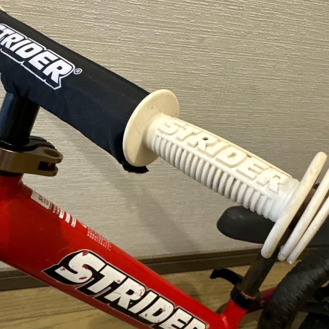 正規品　STRIDER ストライダー スポーツモデル 赤 レッド　バランスバイク