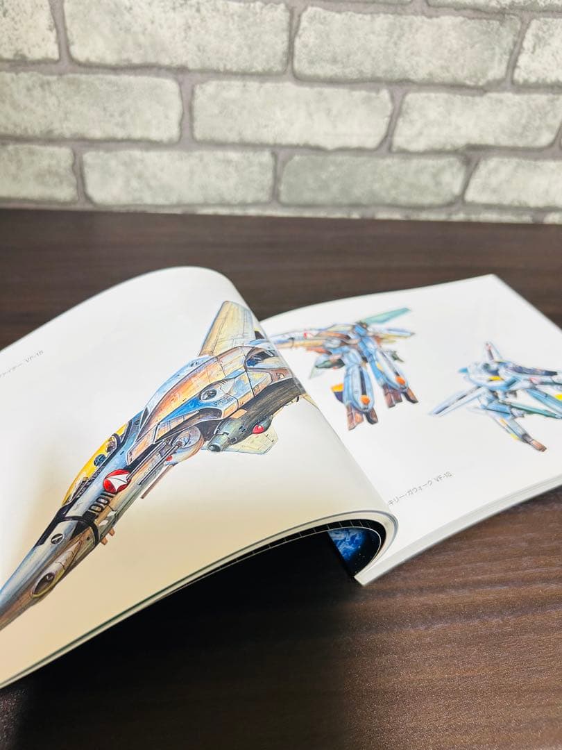 時空要塞マクロス DVD BOX メモリアルボックス 付き ブックレット有り