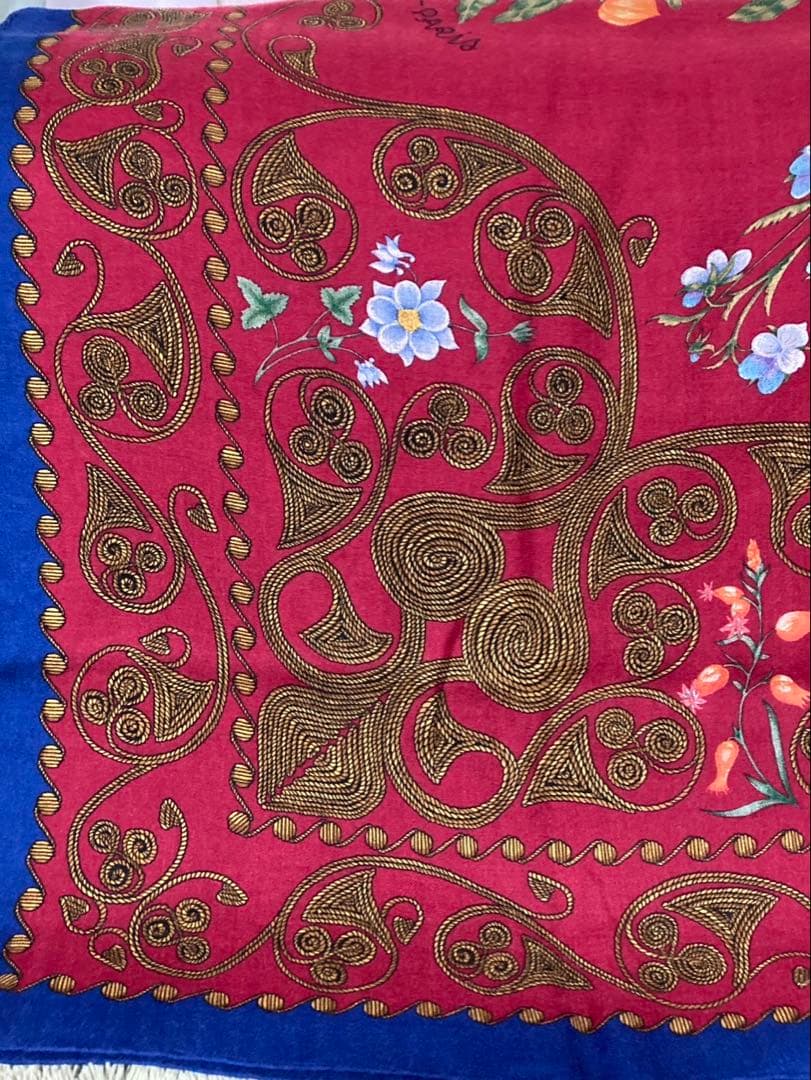 【美品】HERMES 花柄 カミシヤシルク 140 ショールストール エルメス
