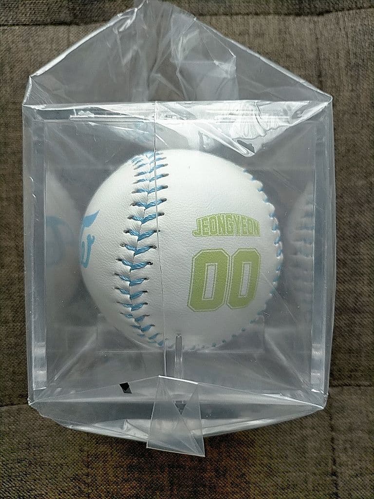 新品未開封 twice ジョンヨン ボール トレカ 9ROUND
