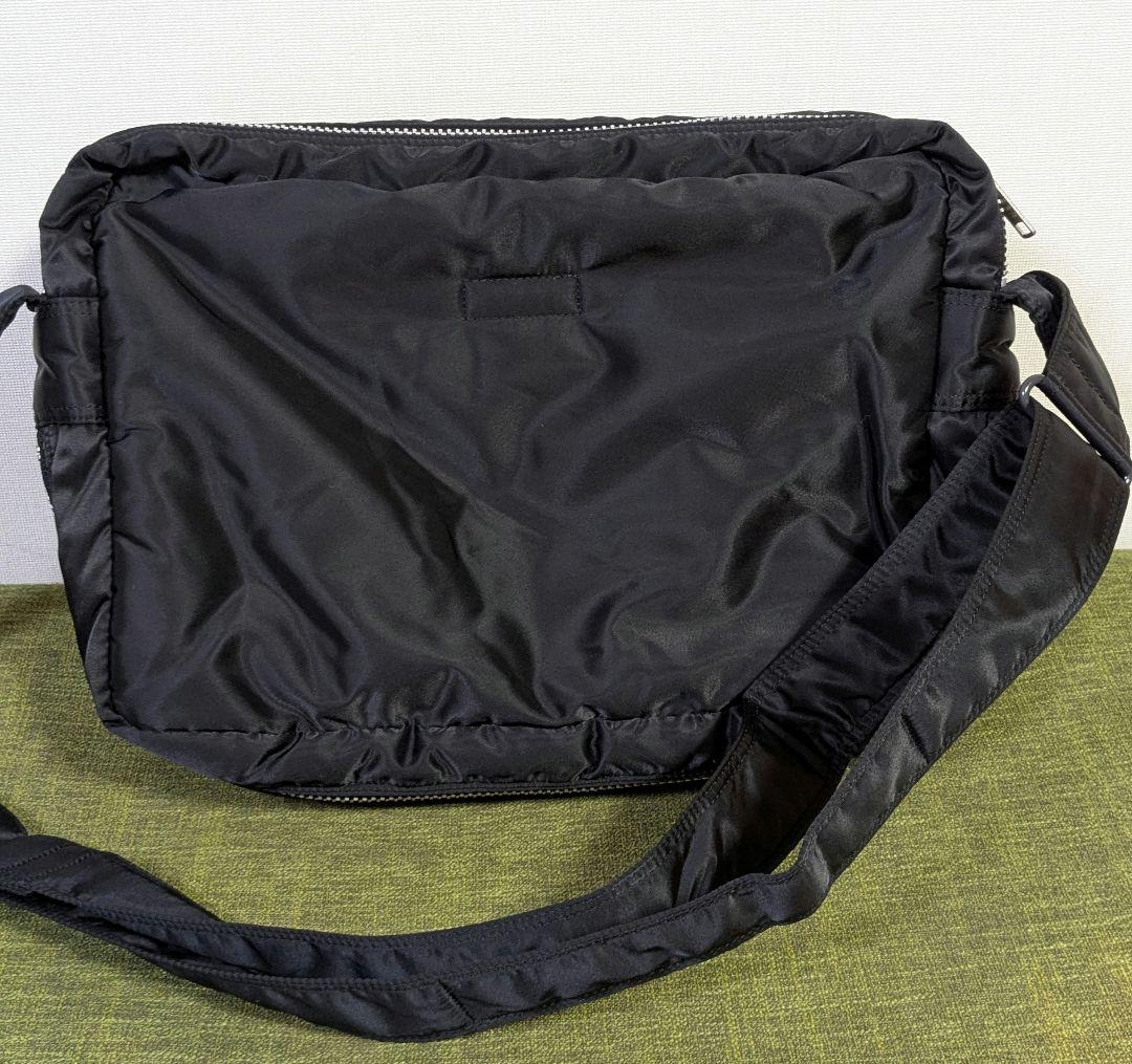 【極美品】【希少】PORTER 2層式 タンカー ショルダーバッグ ブラック
