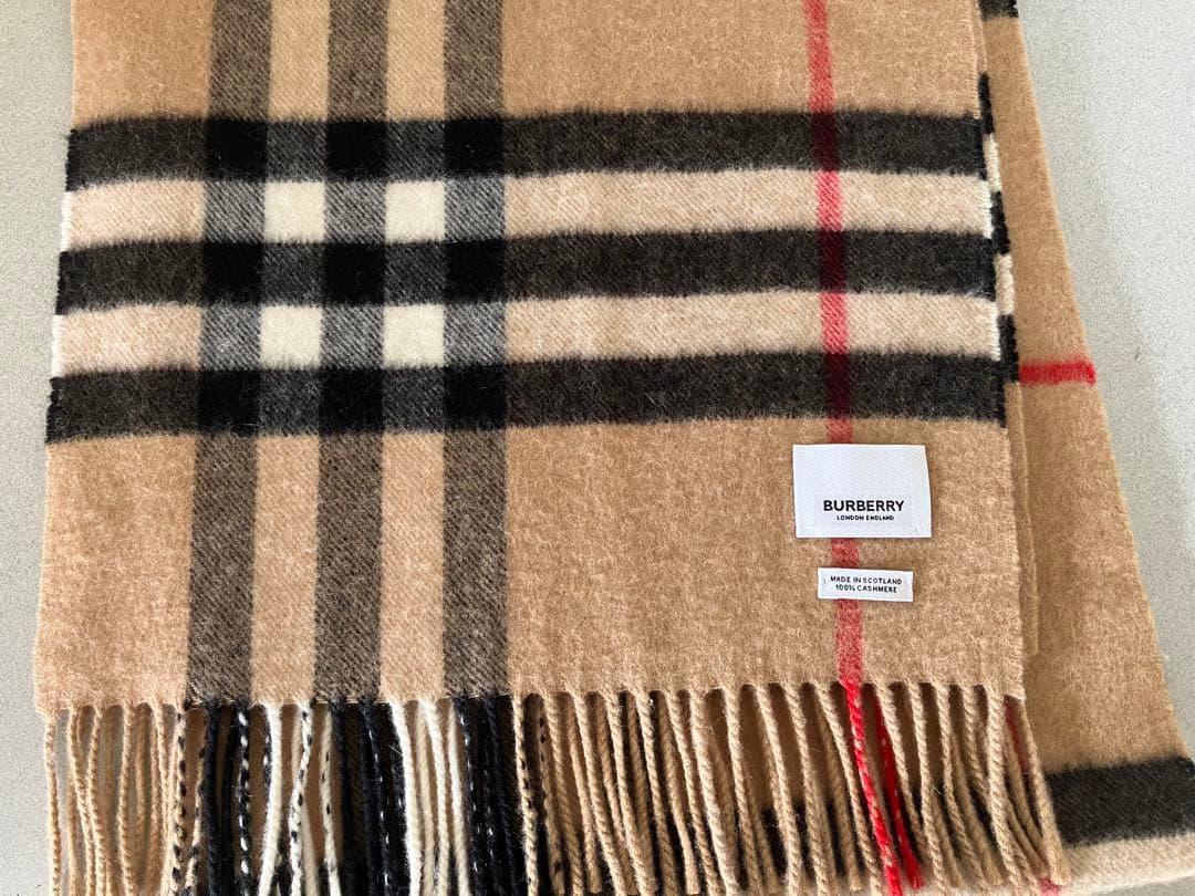 【Burberry】カシミヤ100% マフラー　ウィメンズ　良品　ベージュ