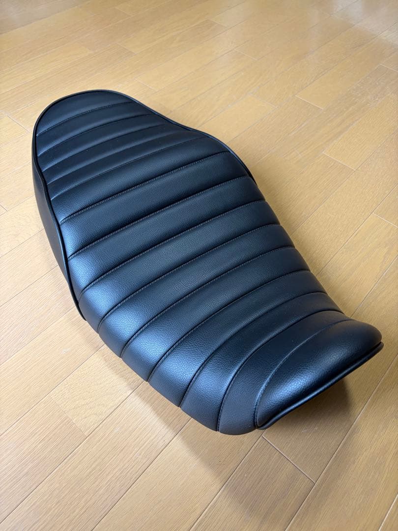 ARCHI Z900RS用シートASSY タックロール　あんこ抜き20mm